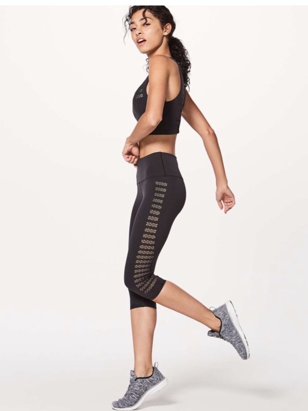 Lululemon Reveal Crop Stripes 17” Black